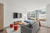 2-Storey 4BDR 3BTH Townhouse in Downtown Toronto