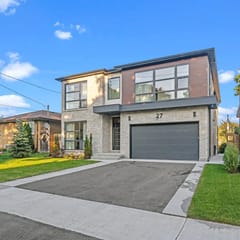 Spacious & Elegant Three Story 6 Bed Townhouse