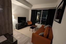 Yorkville 1BR | Stylish & Central - Image 3