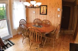 Charming 3-Bed Cottage Near Tobermory Bay - Image 3