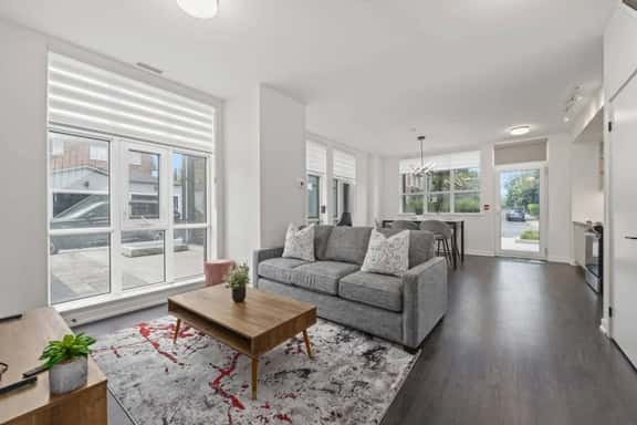Chic 2-Bedroom Townhome w/ Parking - Image 1