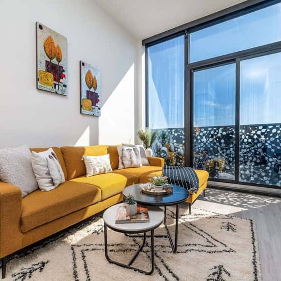 Downtown 2BR Condo w/ CN Tower Views - Image 1