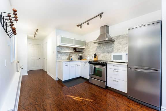Modern 1BR Basement Suite w/ Private Entrance - Image 4