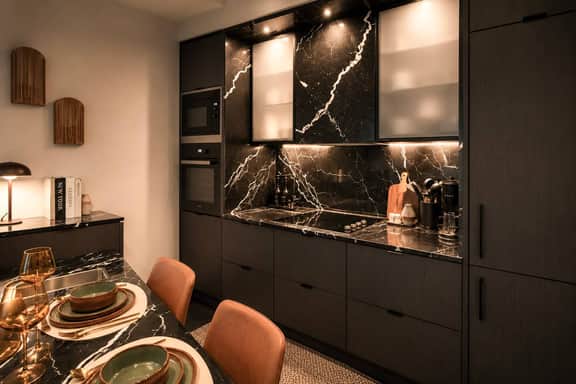 Stylish Yorkville Condo - Sleeps 3 - Image 5